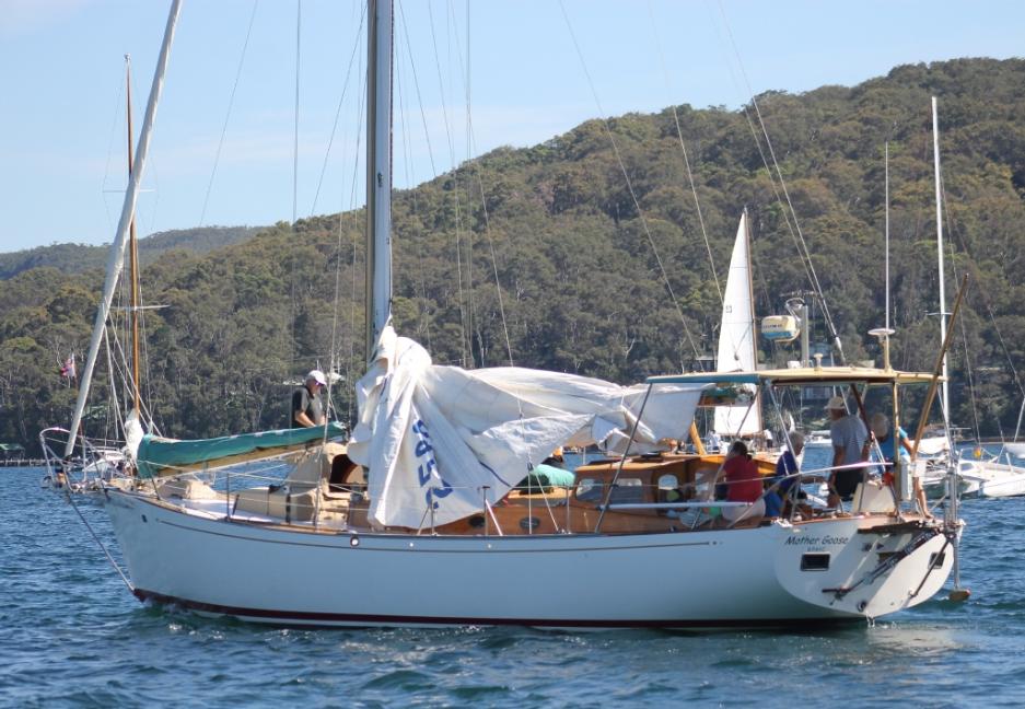 pittwater yacht hire